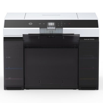 Epson SureLab SL-D1000 фотографски DryLab поглед отпред
