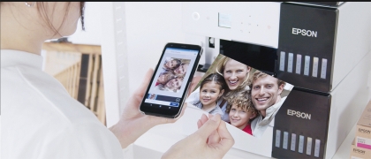 EPSON SureLab SL-D500 DryLab фотопринтер за едностранен и двустранен печат на снимки 10/15 и 9/13